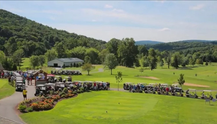 In case of more than 18 groups: