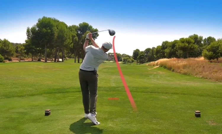 Golf Slice vs. Golf Hook